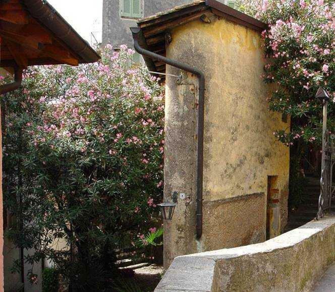 Villa Casa 1659 - Casa Parrucchiere à Gandria Extérieur photo